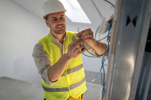 Best Local Electrician Companies  in Moss Bluff, LA